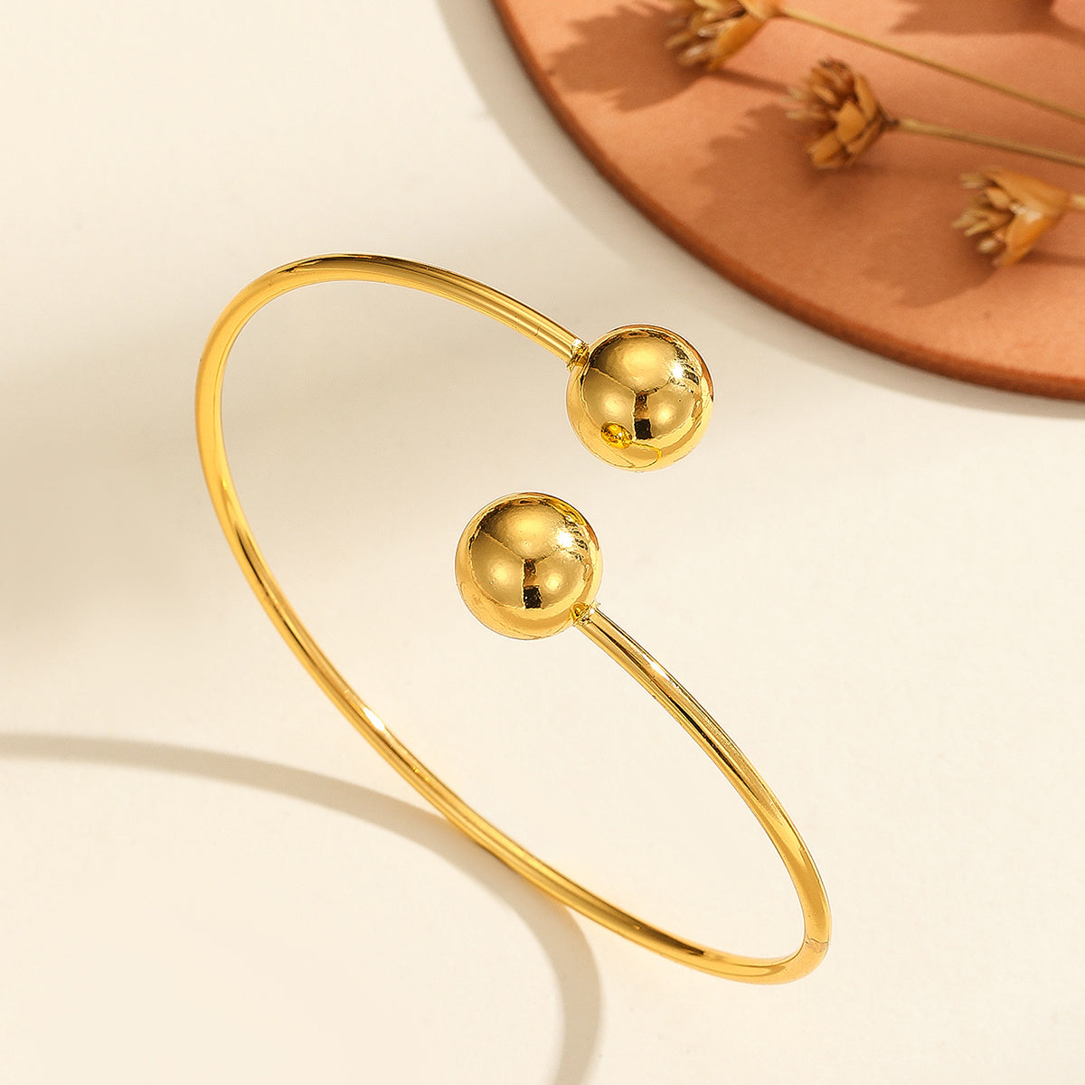 Orbis Gold – Minimal Zarafetin Simgesi